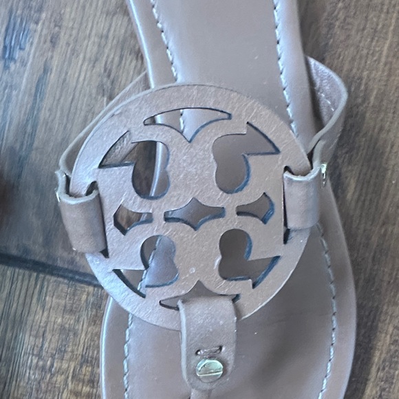 Tory Burch Brown Leather Footbed - Picture 3 of 5